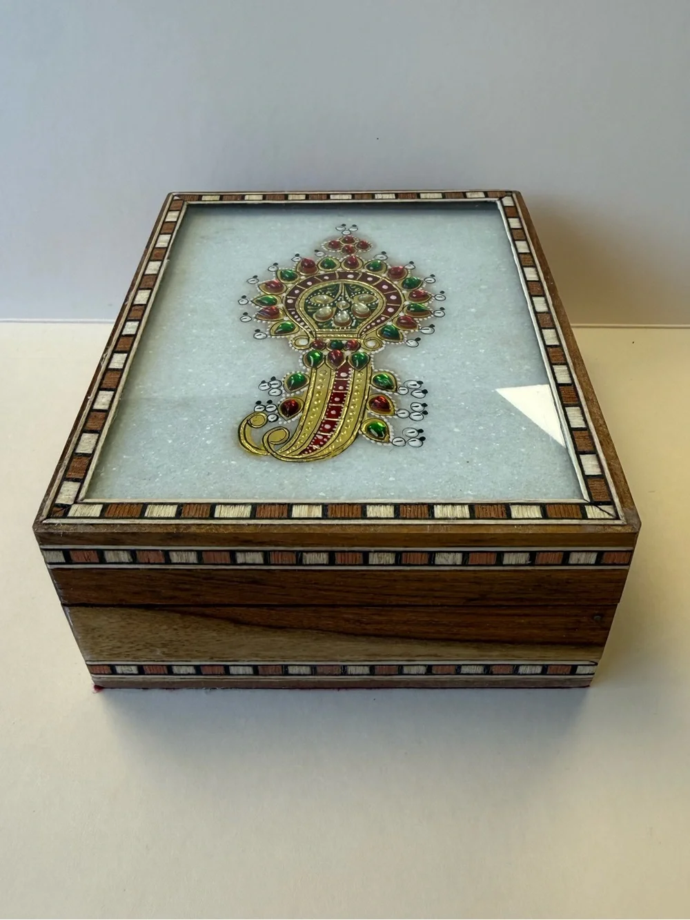 Vintage India Wood Inlay Jewelry Trinket Keepsake Box w/ Mosaic Stone Accent Lid